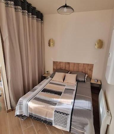 Châtel-Guyon Studio Refait A Neuf Classe 3 Etoiles מראה חיצוני תמונה
