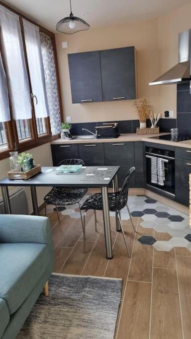 Châtel-Guyon Studio Refait A Neuf Classe 3 Etoiles מראה חיצוני תמונה